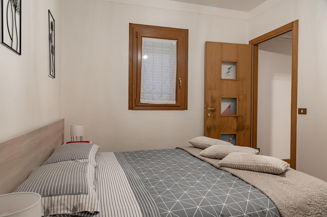 Ca' Latina - Cozy Home In Pieno Centro Storico Тревізо Екстер'єр фото